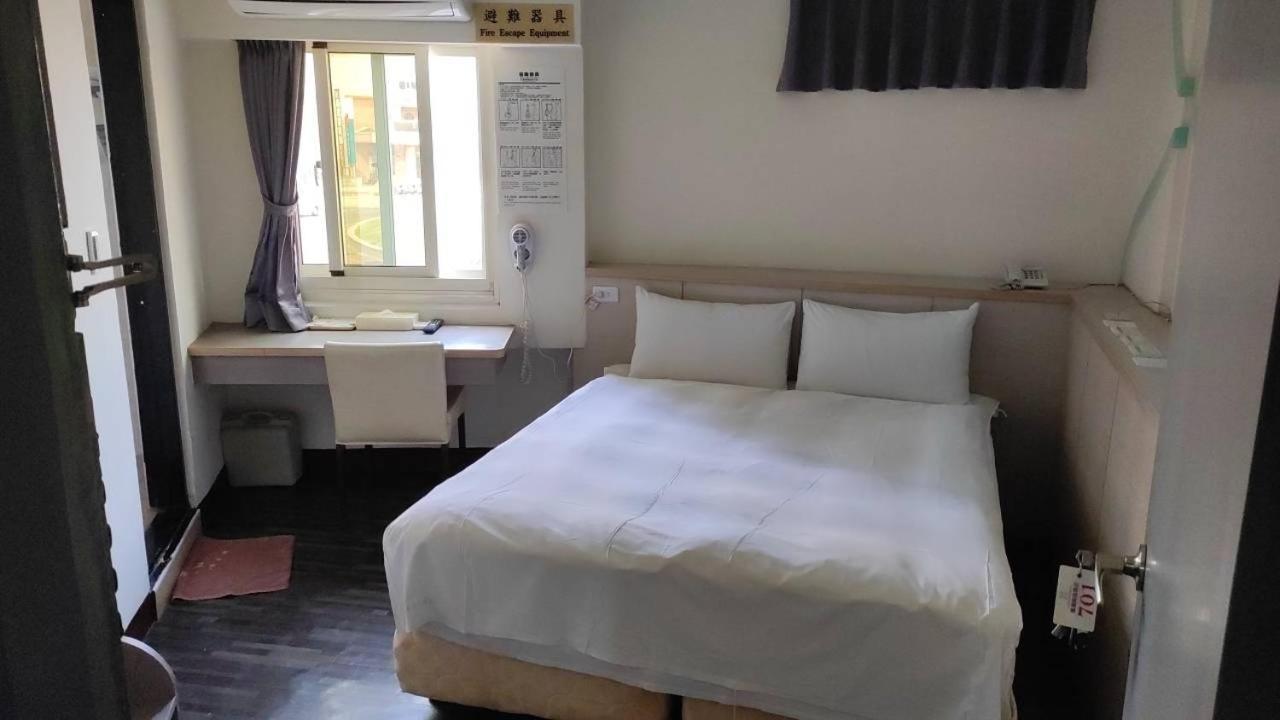 微旅時尚旅店 Hotel โต่วลิ่ว ภายนอก รูปภาพ