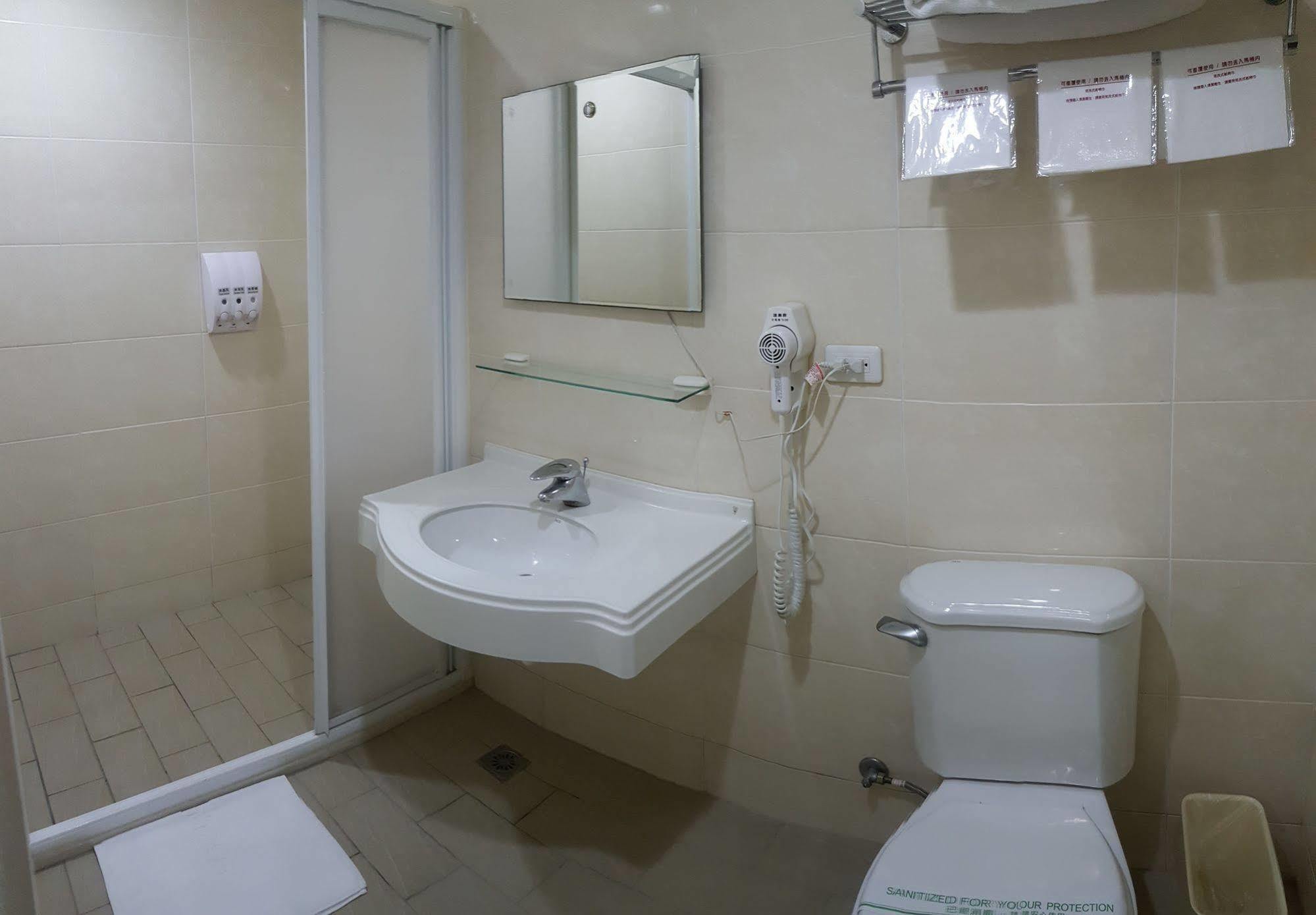 微旅時尚旅店 Hotel โต่วลิ่ว ภายนอก รูปภาพ