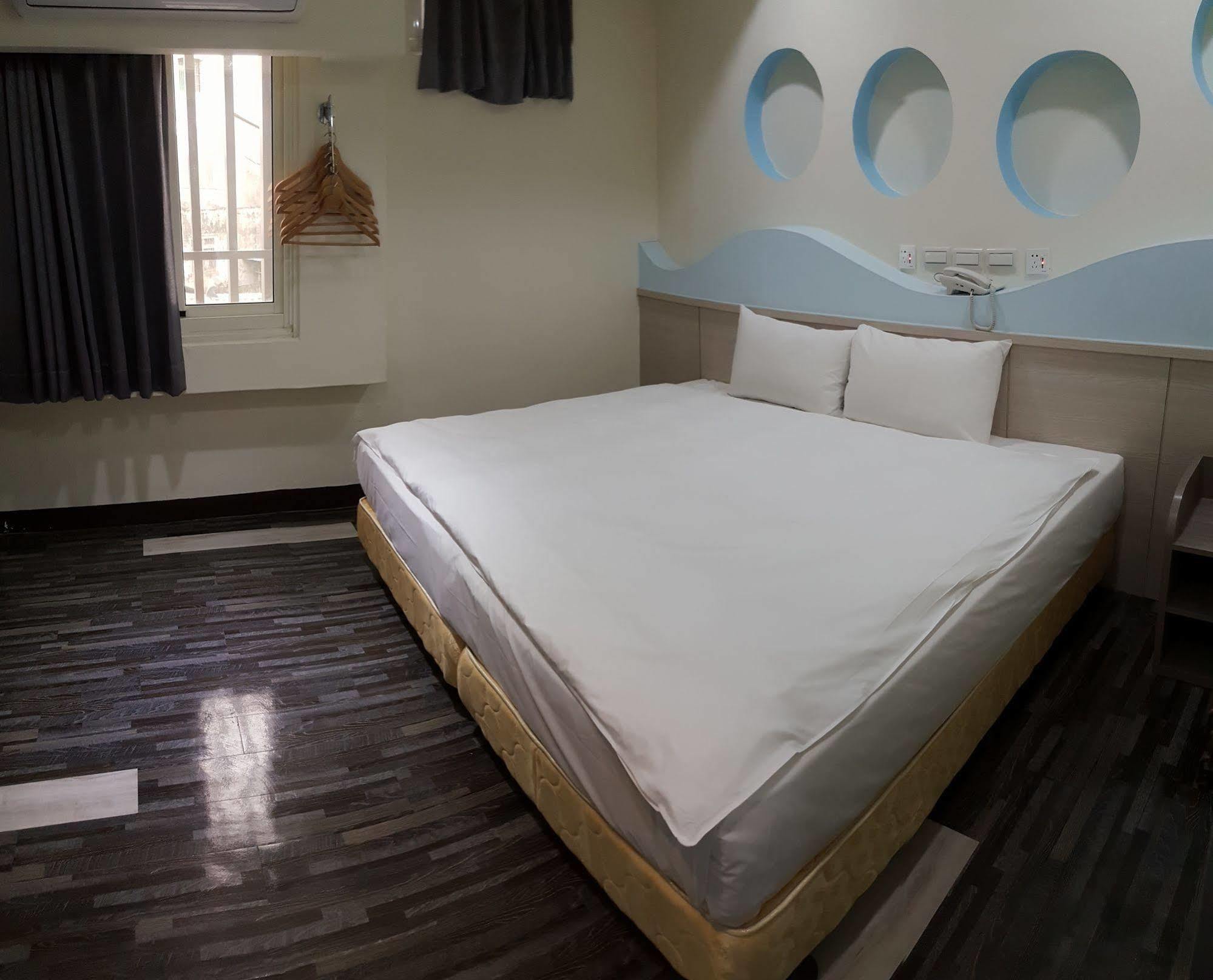 微旅時尚旅店 Hotel โต่วลิ่ว ภายนอก รูปภาพ