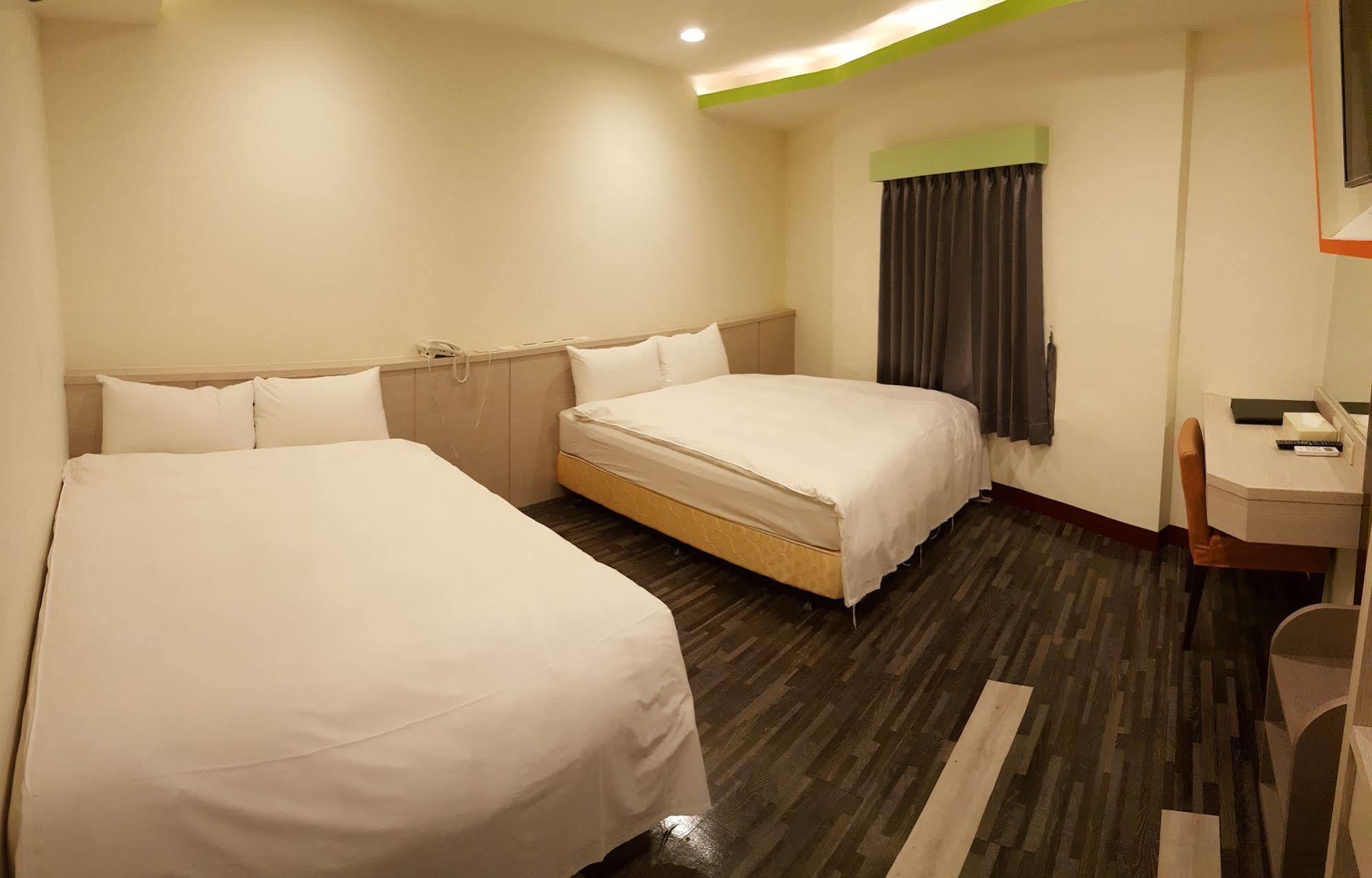 微旅時尚旅店 Hotel โต่วลิ่ว ภายนอก รูปภาพ